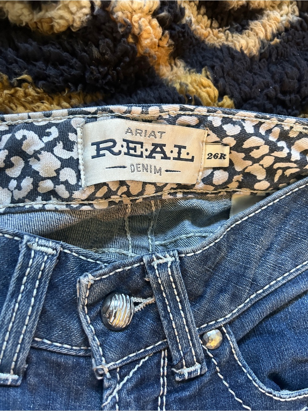 Ariat Medium Blue Bootcut Jeans - Picture 2 of 5